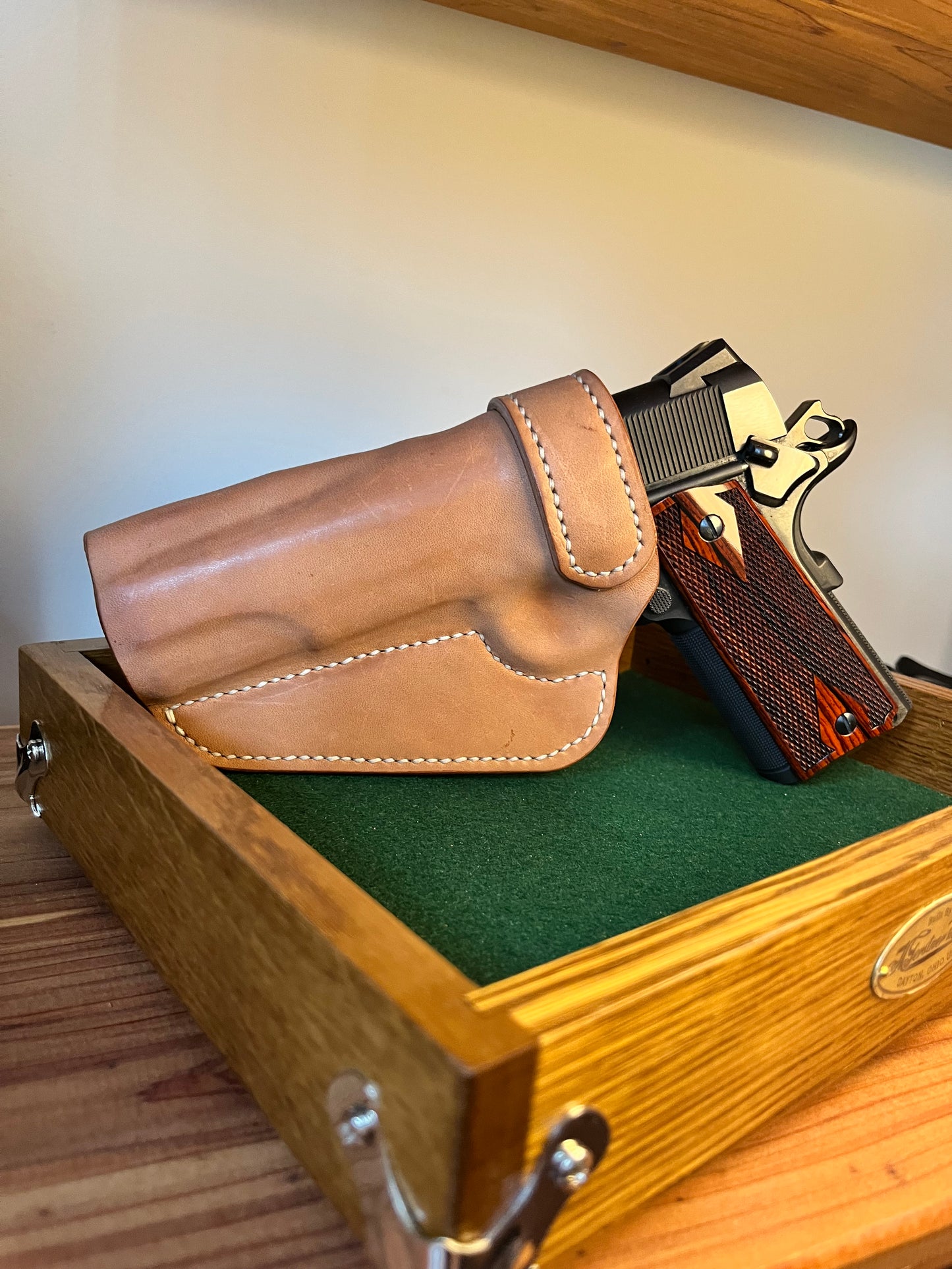 1911 Horsehide IWB Holster Natural