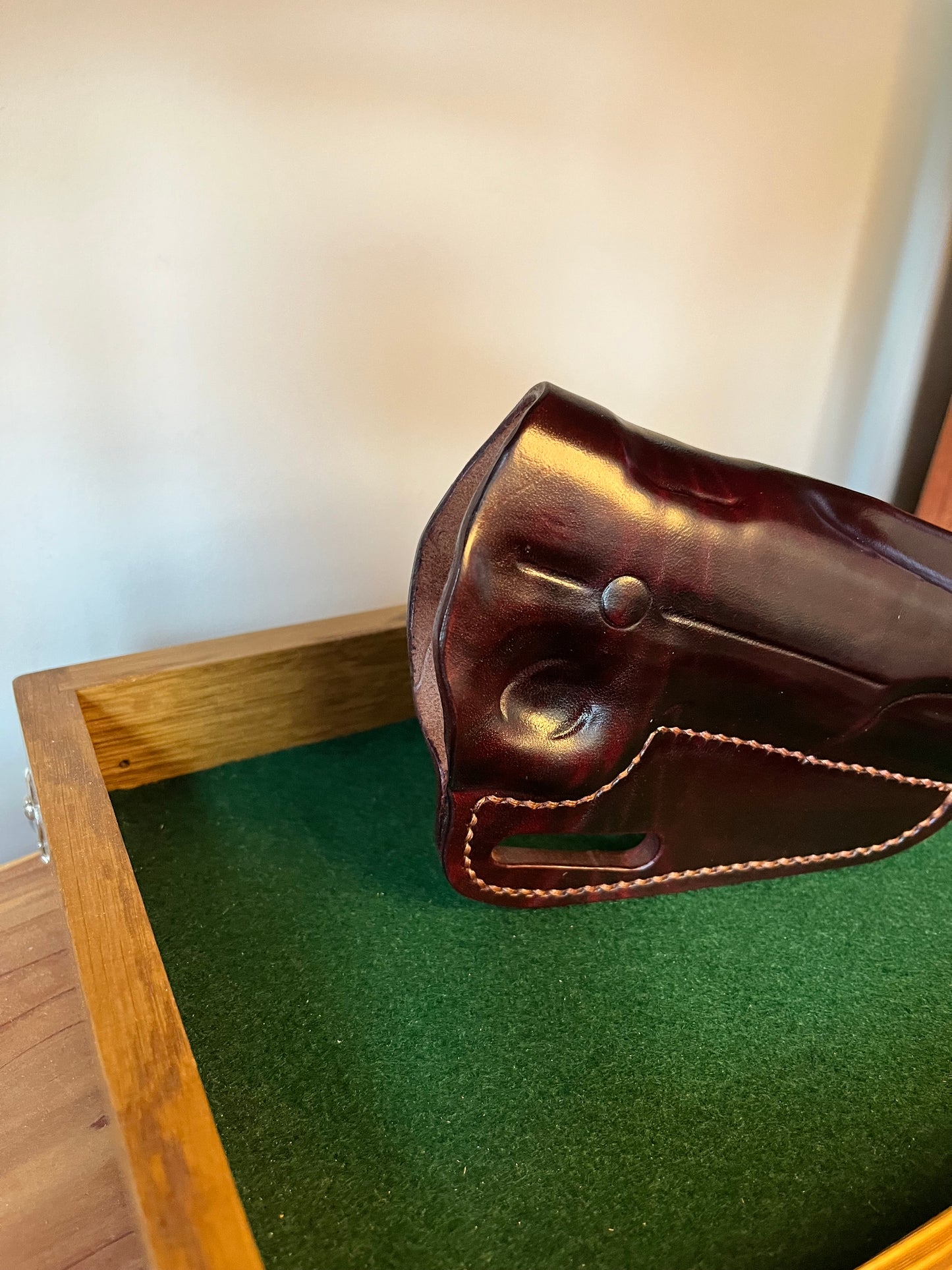 1911 Horsehide Professional