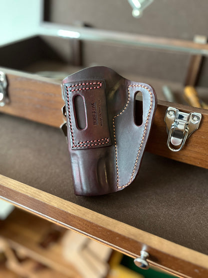 1911 Horsehide Professional