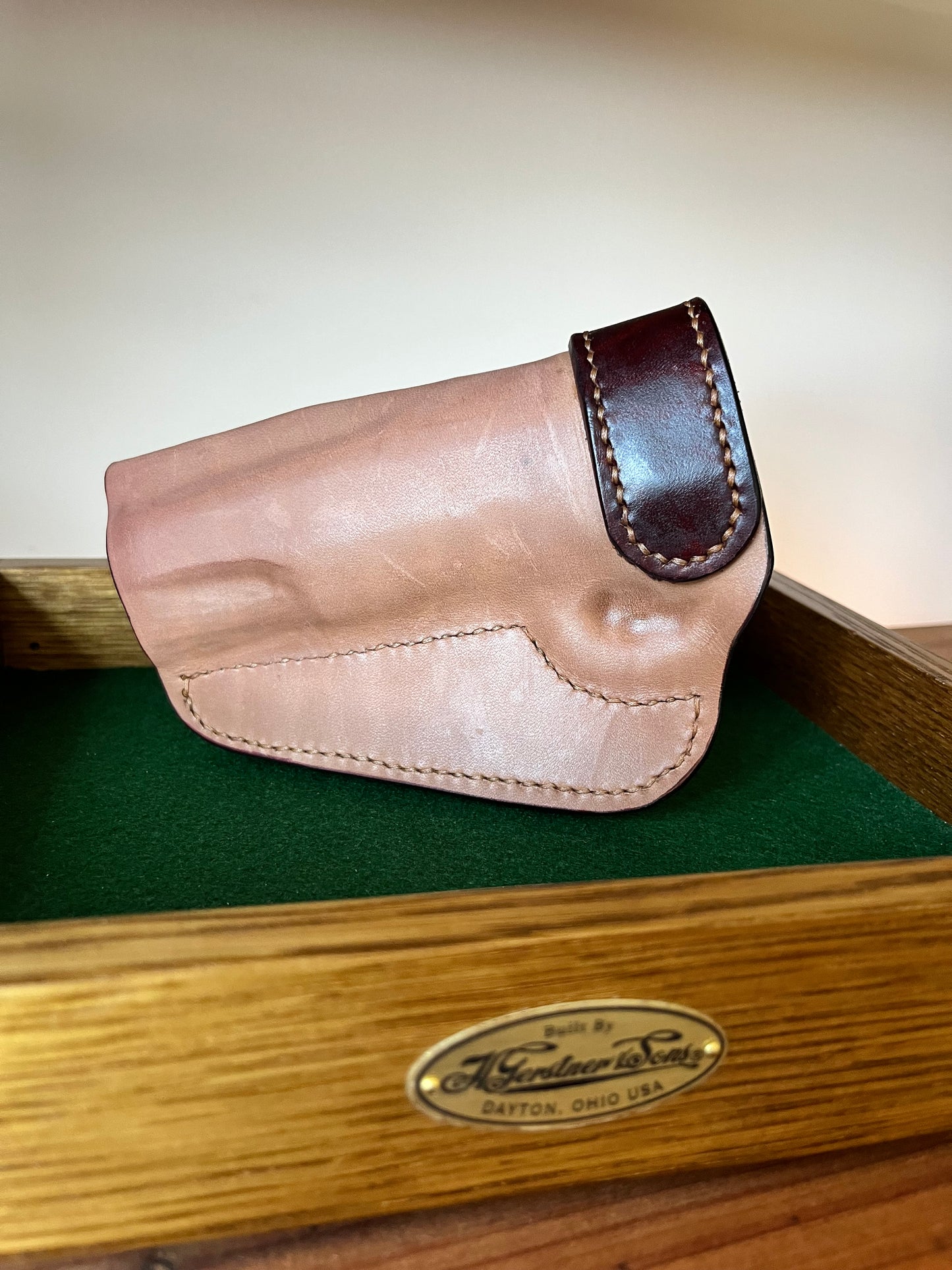 1911 Two-Tone Horsehide IWB Holster with Stainless Snap