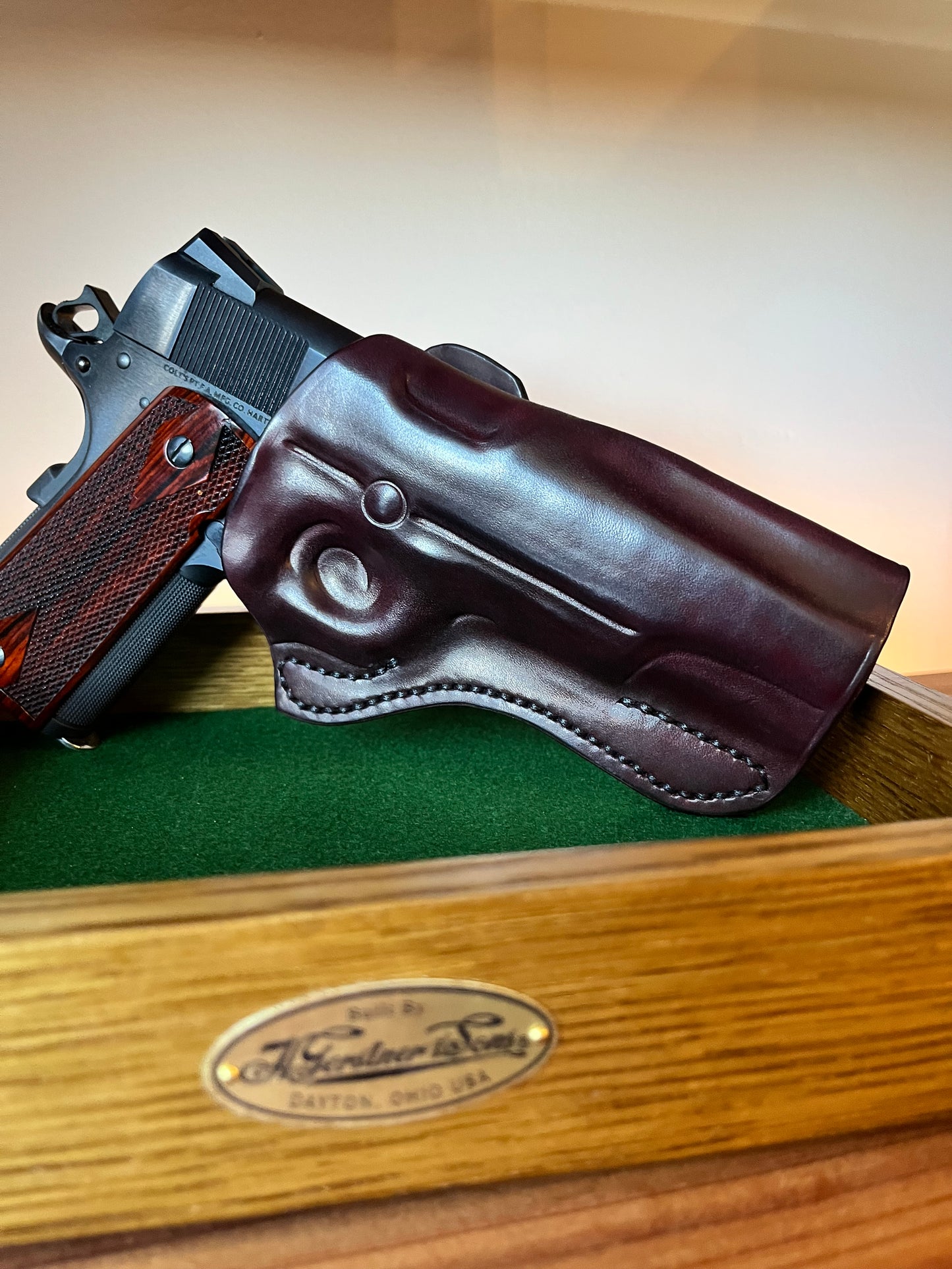 1911 Horsehide Scabbard