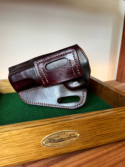 1911 Horsehide Professional