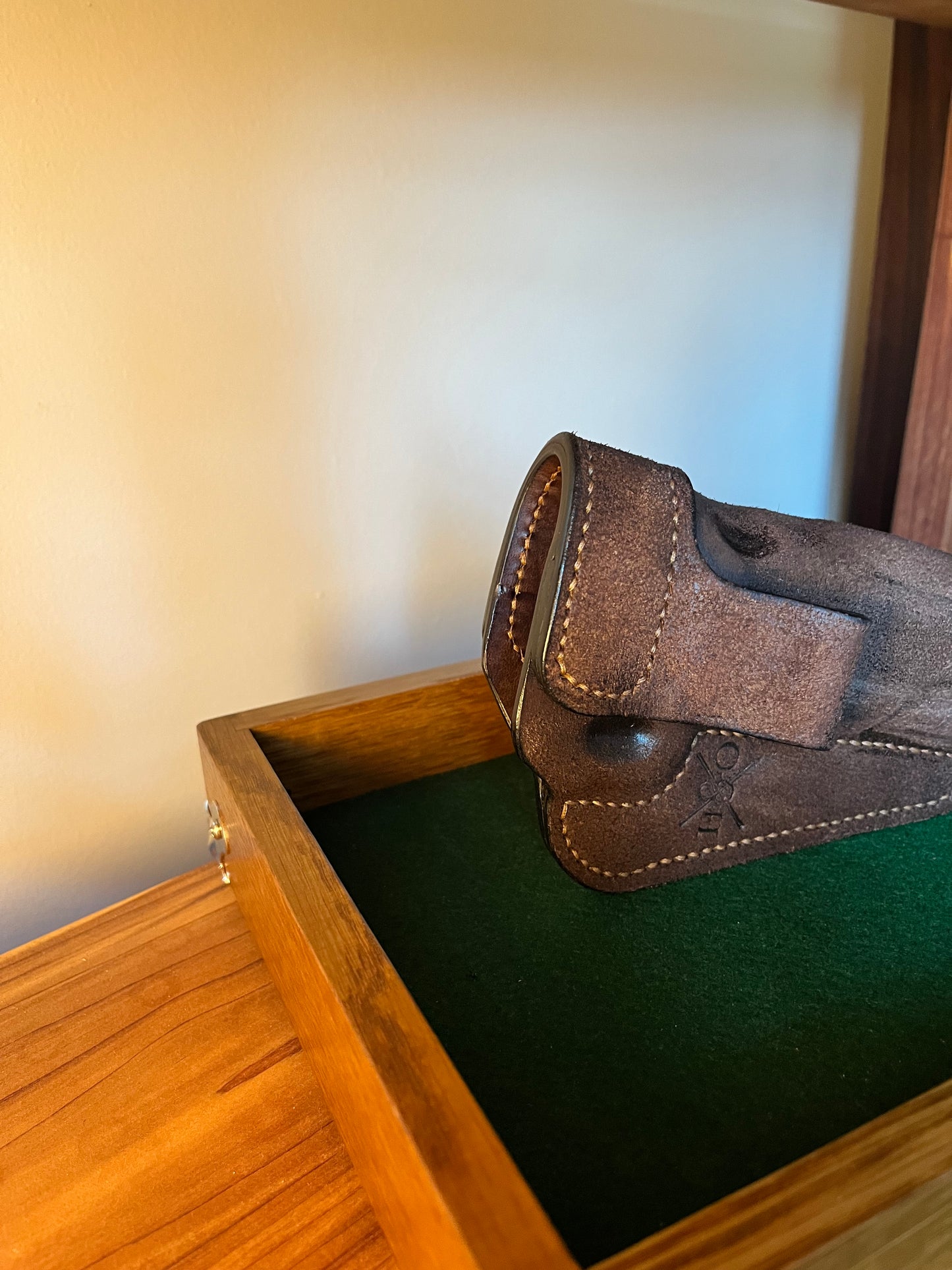 Horse & Oak™ Inside-the-Waistband Holster