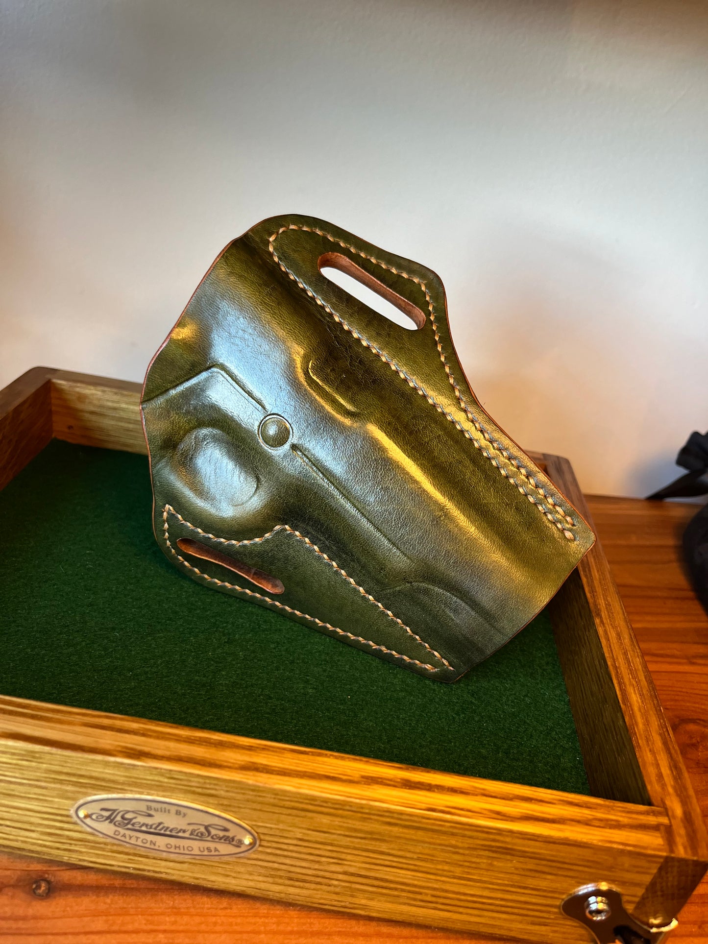 1911 OWB Horsehide Holster Commander