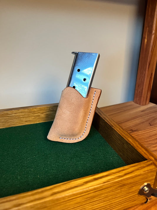 Single OWB Magazine Carrier