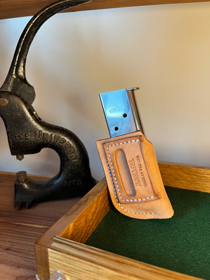 Single OWB Magazine Carrier