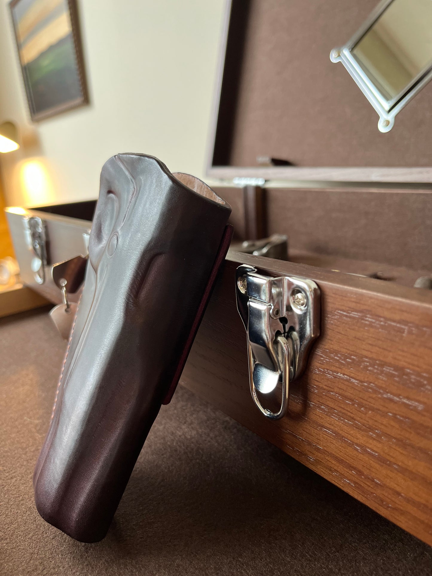 1911 Horsehide Professional